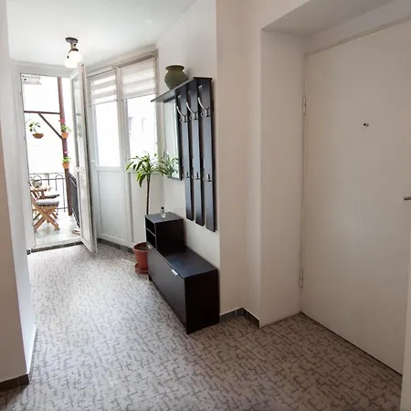 Dorcol Place, Apartment