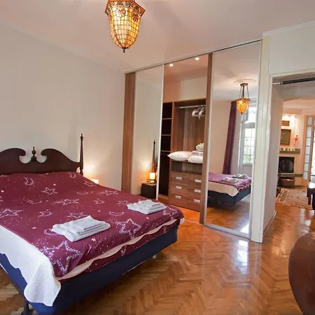 Apartment Dorcol Place, *